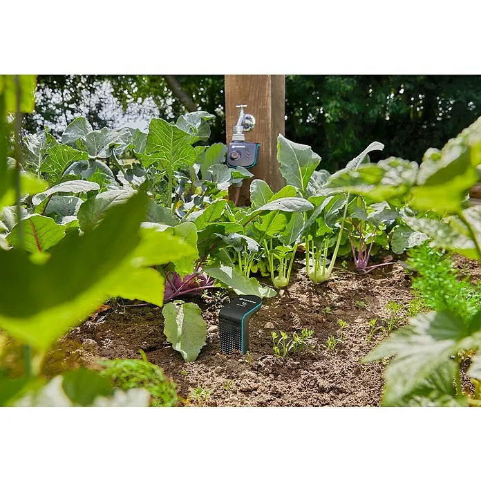 Gardena Smart system Bodenfeuchtesensor Control Set - Passend für: Verbindung von elektrischen Geräten aus dem Gardena smart system - Intelligente Bewässerung im Gemüsegarten mit dem Gardena smart Sensor und dem smart Water Control für eine optimale Feuchtigkeitsversorgung.