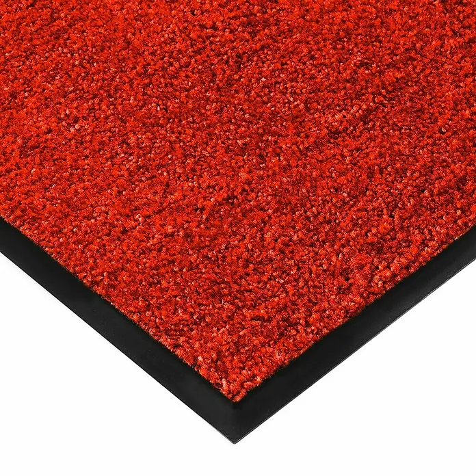 Fußmatte Rhine - Rot, 180 x 120 cm, 100 % Polyamid - Nahaufnahme einer roten, strukturierten Fußmatte mit schwarzem Rand. Perfekt, um Schmutz abzufangen und den Eingangsbereich sauber zu halten.