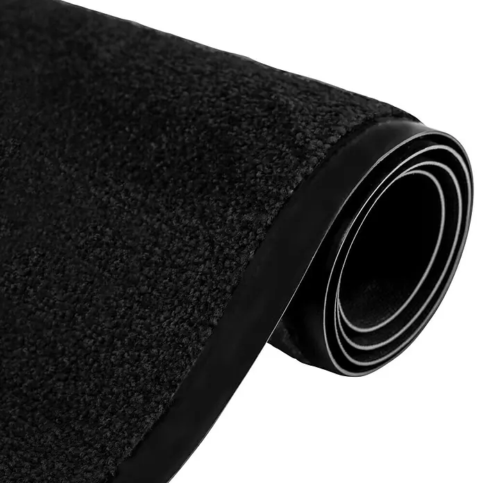 Fußmatte Rhine - Schwarz, 200 x 200 cm, 100 % Polyamid - Schwarze Sauberlaufmatte aufgerollt, robust und schmutzabweisend für den Innenbereich, ideal für stark frequentierte Eingangsbereiche.
