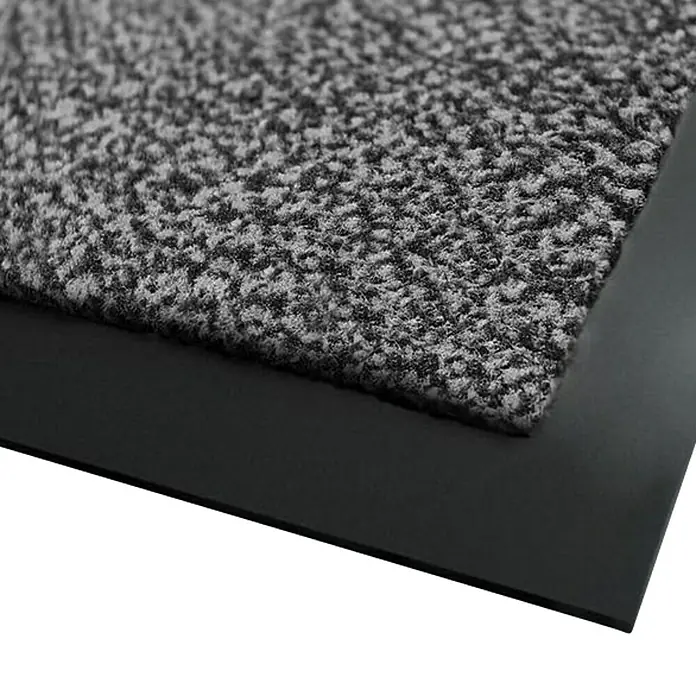 Fußmatte Sky - Anthrazit, 300 x 120 cm, 100 % Polypropylen - Nahaufnahme einer schmutzabweisenden Fußmatte mit grauem Flor und schwarzem Rand für den Innenbereich.