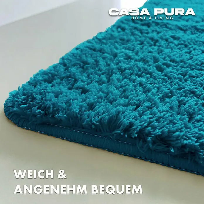 Floordirekt Badteppich Sky - 120 x 70 cm, Petrol, 100% Polyester - Nahaufnahme eines türkisfarbenen Casa Pura Badteppichs, der Weichheit und Komfort verspricht.