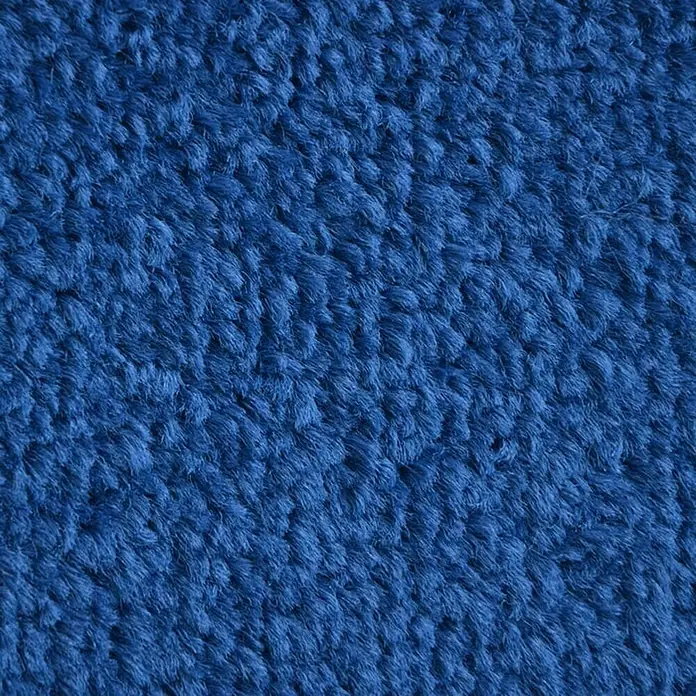 Fußmatte Monochrom - Blau, 180 x 120 cm, 100 % Polyamid - Blaue Teppichstruktur: Ein detaillierter Blick auf die weiche Oberfläche eines blauen Teppichs, ideal für Texturhintergründe oder Designelemente.