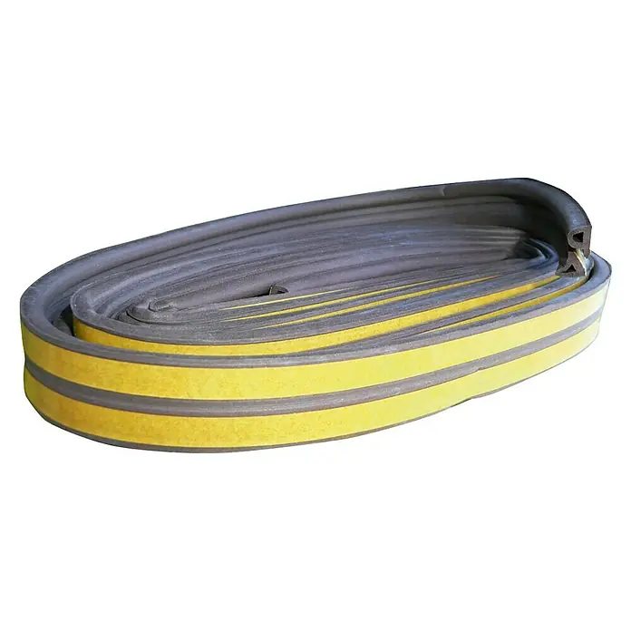 Burlete para ventanas Formato P - Marrón, Largo: 6 m, Desajustes de 1 - 3,5 mm - Sello de goma enrollado con cinta amarilla para sellar puertas y ventanas, aislando.