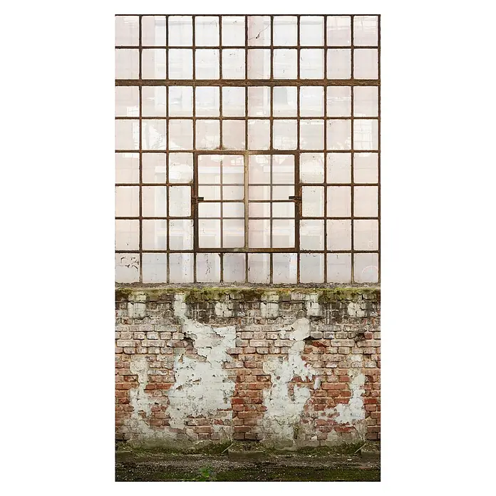 A.S. Création The Wall 2 Fototapete Fabrikgebäude - B x H: 159 x 280 cm, Vlies - Fassade eines verlassenen Gebäudes mit einem grossen Fenster und einer abblätternden Backsteinmauer.
