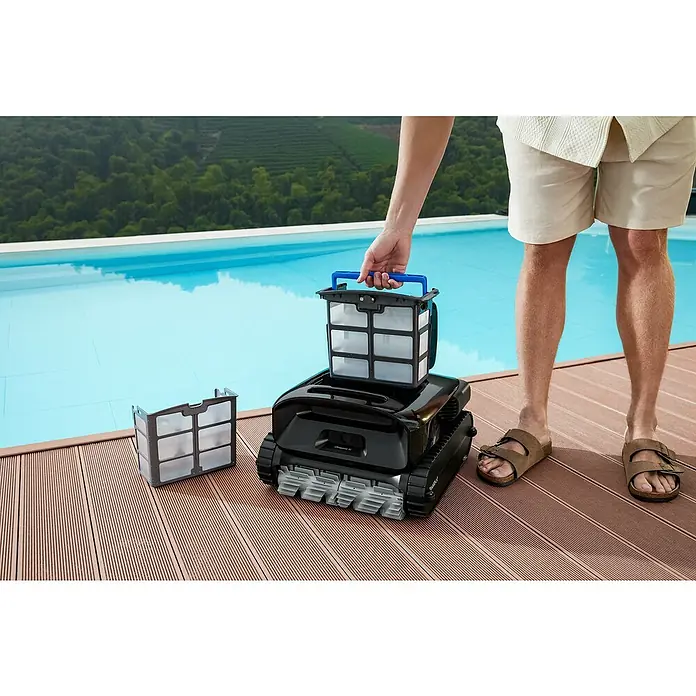 Beatbot Poolroboter AquaSense 2 Pro - Akkubetrieben, Passend für: Pools bis 360 m² Grundfläche, Filterleistung: 20.800 l/h - Der moderne, schwarze Poolreinigungsroboter mit Filterkörben sorgt für ein sauberes Schwimmbad und ist einfach zu bedienen.