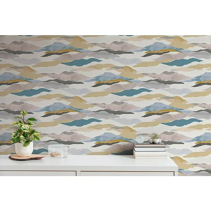 A.S. Création Pintwalls 2 Vliestapete Wolken-Wellen - Blau-Rosa-Beige, Grafisch, 10,05 x 0,53 m - Nahaufnahme einer Wandtapete mit einem abstrakten Wolkenmuster in verschiedenen Farben wie Gold, Grau, Blau und Rosa.