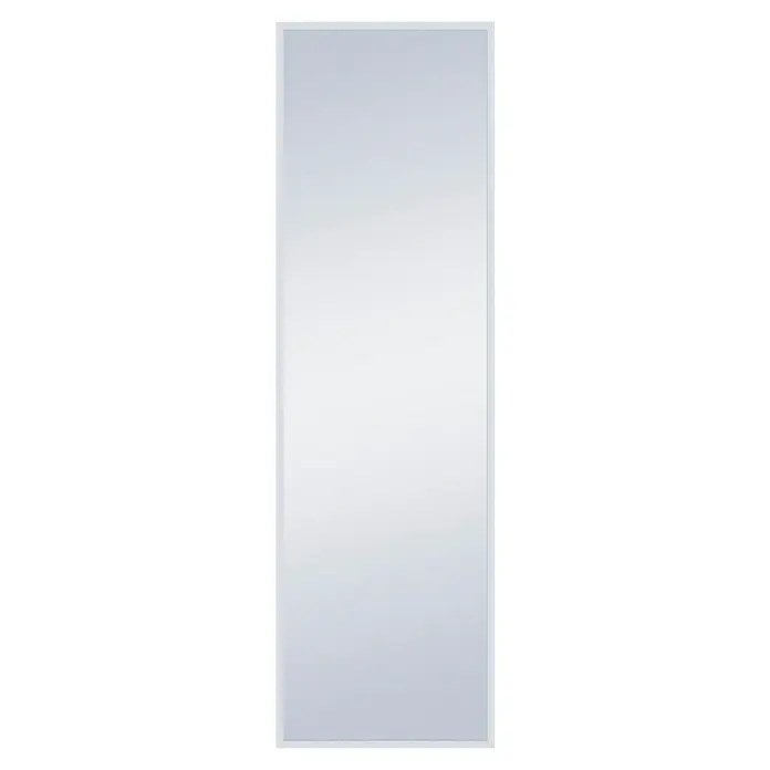 Espejo de pared Tampere - 43 x 133 cm, Blanco - Primer plano de un espejo sin marco, que ofrece un diseño elegante y funcionalidad para espacios contemporáneos.