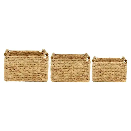 Cesta de fibras naturales