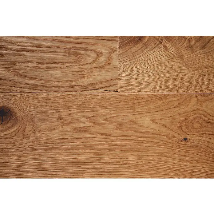 Parkett - Eiche Como, Landhausdiele, 1.900 x 190 x 14 mm - Nahaufnahme von attraktivem, geöltem Hartholzboden mit deutlicher Maserung und Astlöchern, die den natürlichen Charme des Holzes hervorheben.