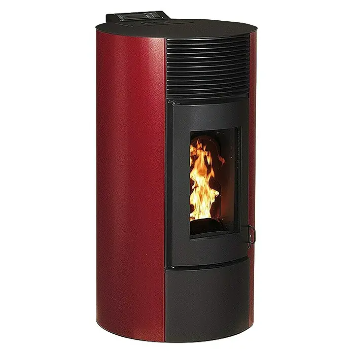 Pelletofen Paola 9 - 8,9 kW, Raumheizvermögen: 250 m³, 0,73 kg/h - 1,96 kg/h, Farbe Verkleidung: Bordeaux - Roter Pelletofen mit schwarzer Akzentuierung und Flammen im Inneren, ideal für gemütliche Wärme und stilvolles Design in Ihrem Zuhause.