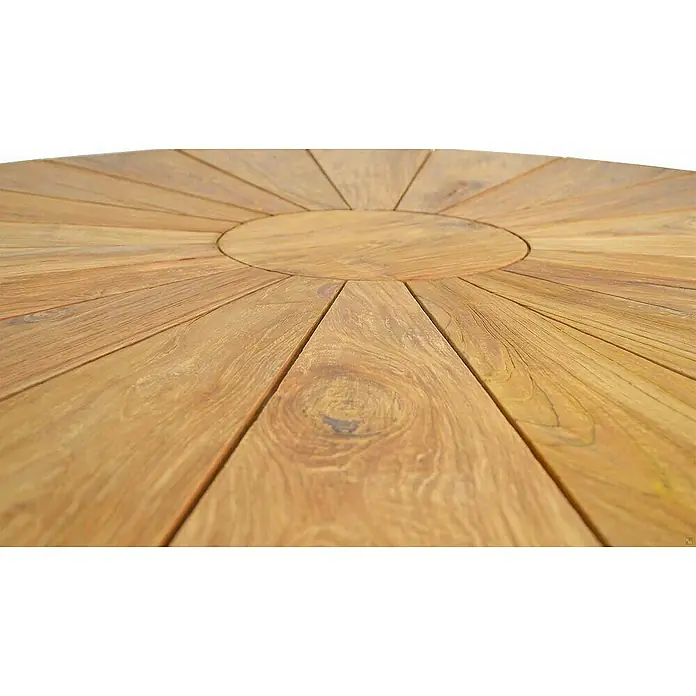 Kai Wiechmann Gartentisch - Ø x H: 130 x 78 cm, Teakholz, Rund, Naturbelassen - Nahaufnahme einer runden Holzplatte mit radialem Muster, die die natürliche Maserung und Wärme des Holzes hervorhebt.