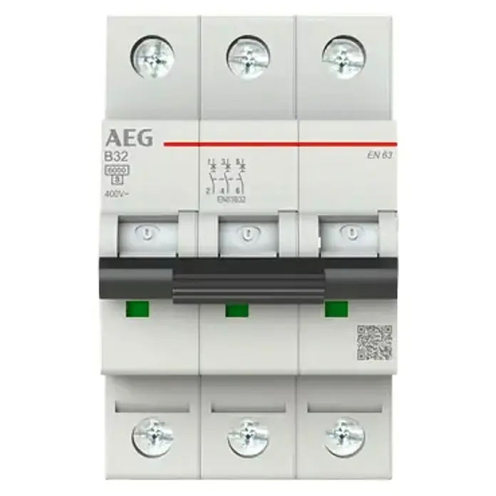 AEG Sicherungsautomat ElfaPlus EN63B32 - Weiß - AEG B32 Leitungsschutzschalter mit drei Modulen. Der Schutzschalter ist für 400V ausgelegt und hat eine Auslösecharakteristik B.