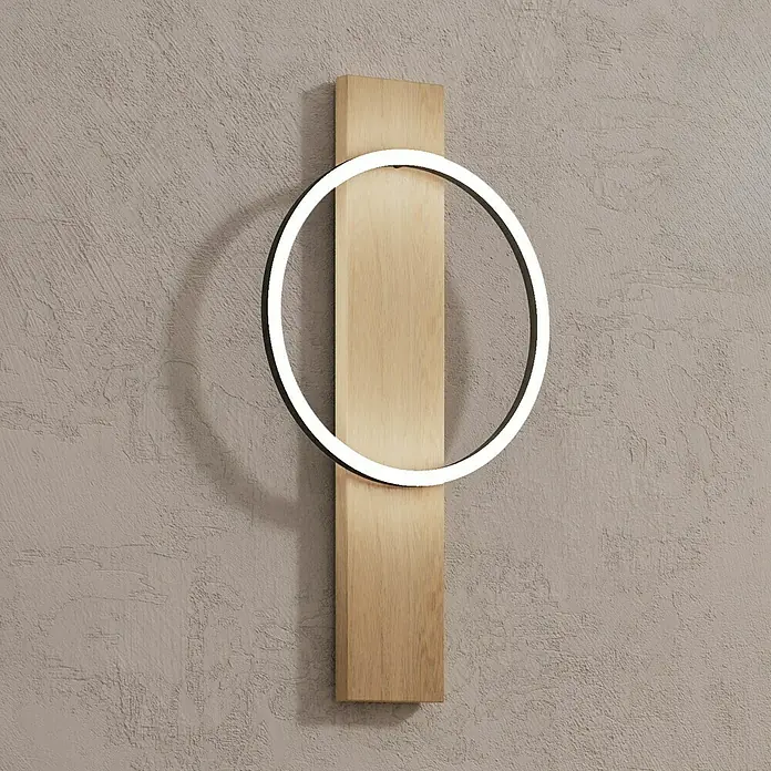 Eglo Boyal Wandleuchte - 36 W, L x B x H: 30 x 7,5 x 56 cm, Schwarz/Eichefarben - Elegante Wandleuchte mit einem Holzsockel und einem kreisförmigen LED-Licht. Das moderne Design passt perfekt zu jedem Interieur.