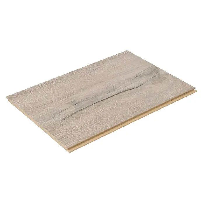 Egger Laminatmuster NatureSense - 297 x 193 x 7 mm, Landhausdiele, Melba Eiche grau - Nahaufnahme einer einzelnen Laminatdiele in hellem Holzdekor. Die Textur und das Design sind gut sichtbar.