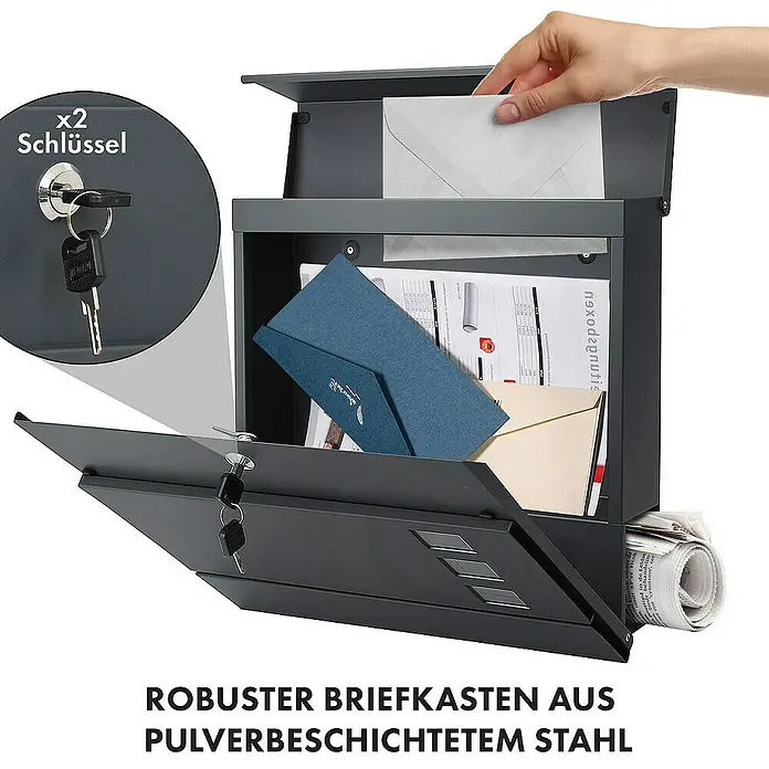 Floordirekt Wandbriefkasten Jules mit Zeitungsfach und Sichtfenster - L x B x H: 37 x 10,5 x 37 cm, Anthrazit, Stahl, Zeitungsfach - Bild eines anthrazitfarbenen Briefkastens aus pulverbeschichtetem Stahl mit Zeitungen und Briefen.