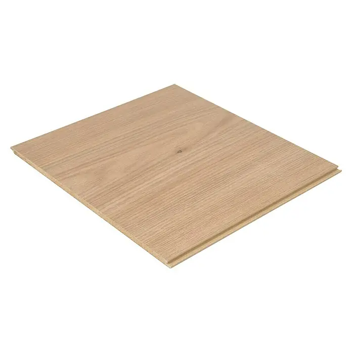 Egger Laminatmuster NatureSense - 297 x 327 x 8 mm, Landhausdiele, Ortega Eiche - Nahaufnahme einer einzelnen Holzdiele mit hellbrauner Oberfläche und feiner Maserung, ideal für Bodenbeläge oder Wandverkleidungen.