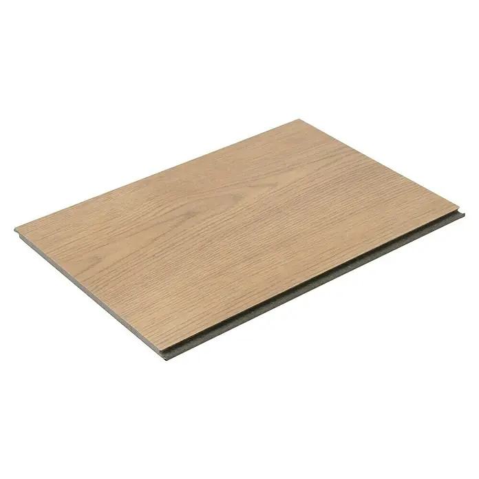 Egger Laminatmuster Aquadura+ - 297 x 193 x 7,5 mm, Landhausdiele, Berdal Eiche natur - Nahaufnahme einer einzelnen Vinylbodenfliese, die die Textur und Farbe des Materials hervorhebt. Die Diele hat eine helle Holzoptik und eine Klickverbindung.