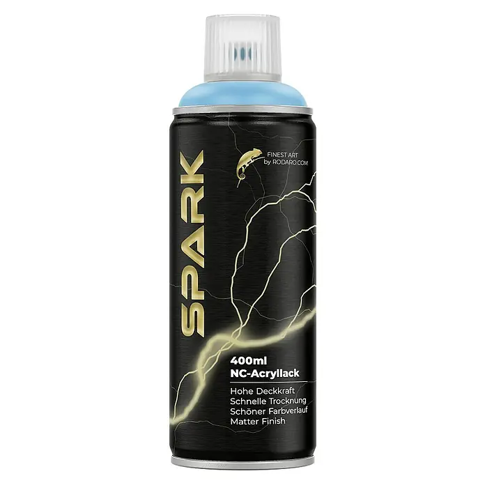 Spark Farbspray Sprühfarbe 400ml Matte Farbe Hellblau - Hellblau, Sprühdose - Detailaufnahme einer Spraydose „SPARK NC-Acryllack“. Das Etikett ist schwarz mit goldenen Akzenten und einem Chamäleon-Logo.
