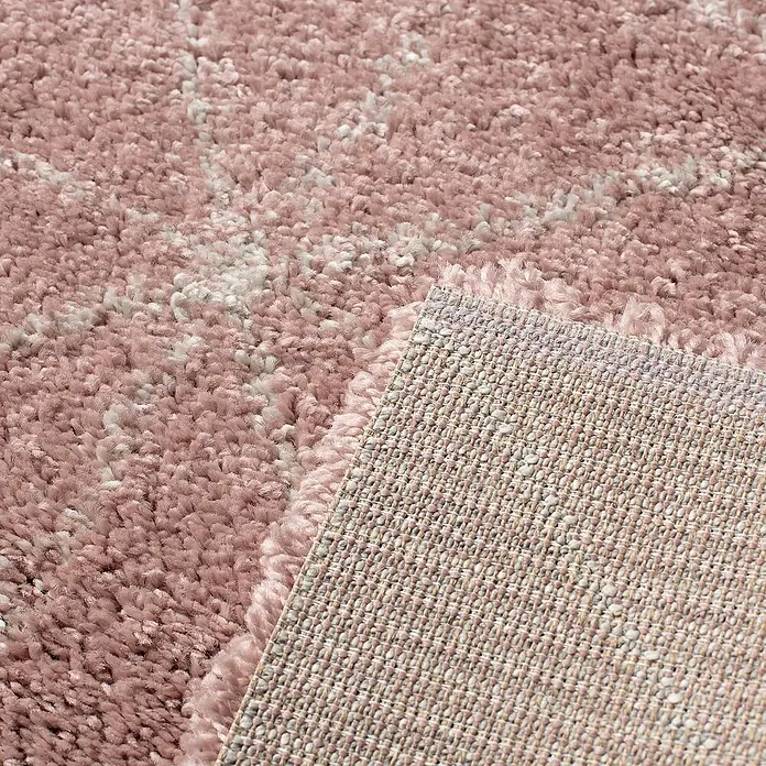 Dekoria Flachgewebeteppich - pink, 170 x 120 cm - Nahaufnahme eines weichen, rosafarbenen Shaggy-Teppichs mit melierter Optik und gewebter Rückseite für Komfort und Stil.