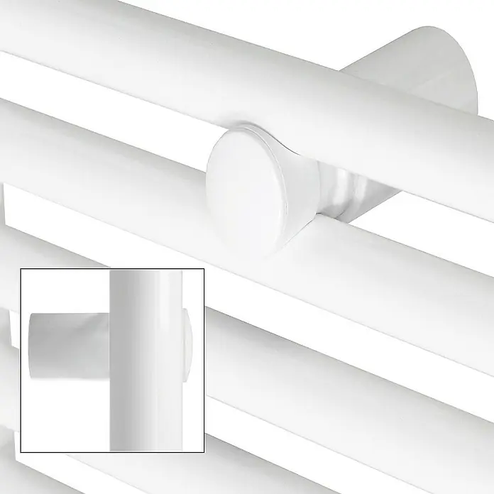 LuxeBath Badheizkörper Design Handtuchheizkörper Handtuchwärmer Seitenanschluss gerade 790 W - B x H: 75 x 150 cm, Weiß - Detailaufnahme eines weißen Heizkörpers mit runden Halterungen.
