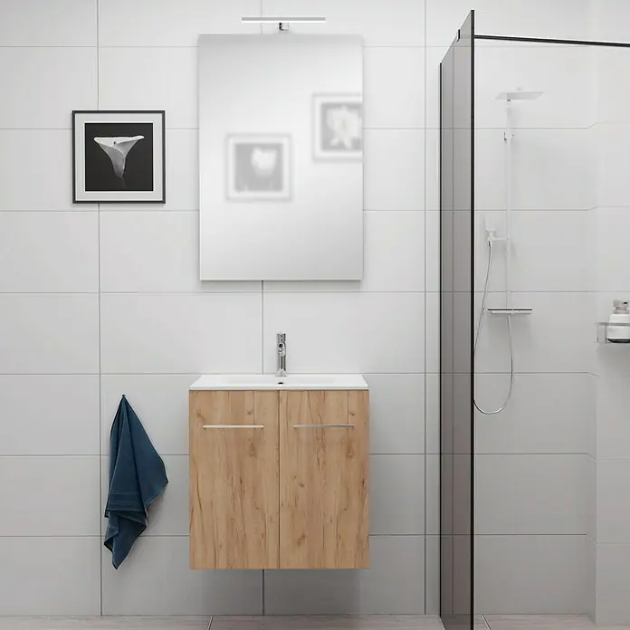 Camargue Espacio Badmöbel-Set E76 - 60 cm, Doce - Ein modernes Badezimmer mit einem Waschtischunterschrank aus Holz, einem Spiegel und einer Dusche mit Glaswand.