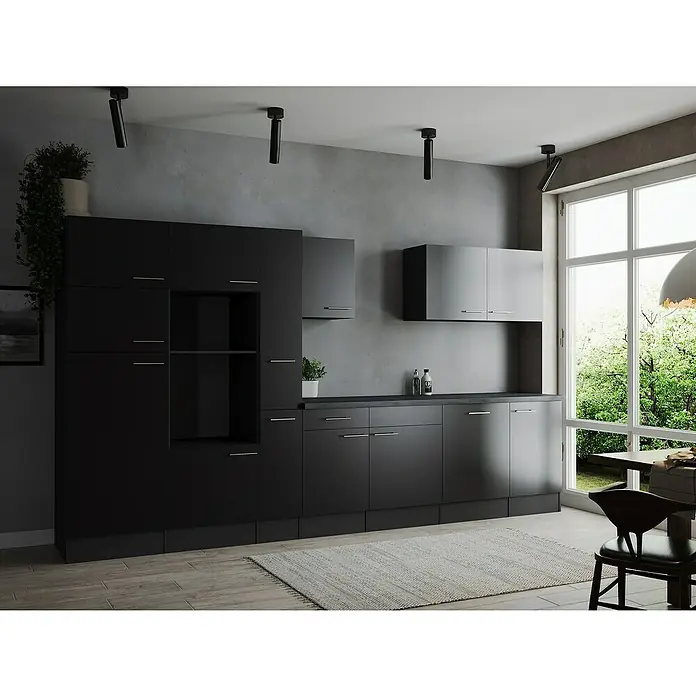 Respekta Olivia Küchenleerblock - Breite: 370 cm, Schwarz, Ohne Elektrogeräte, Silberne Griffe - Küchenansicht mit eleganten, mattschwarzen Schränken, die ein modernes und stilvolles Küchendesign ausmachen. Die Arbeitsfläche bietet Platz für Zubereitung.