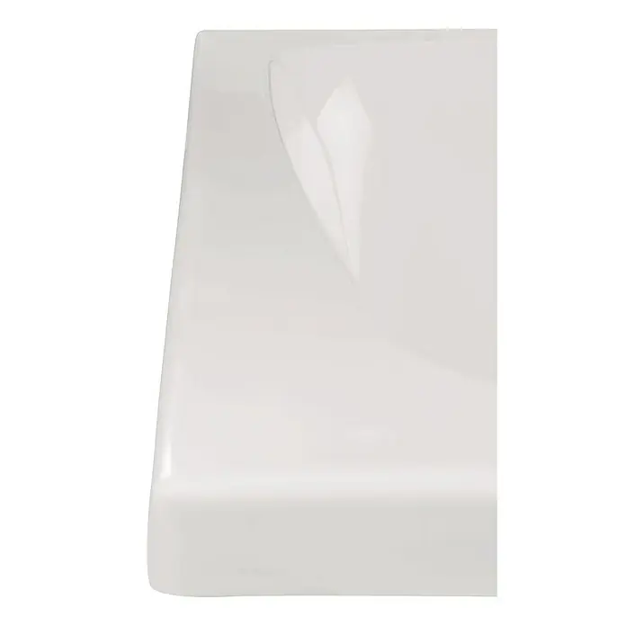 Calmwaters Badewanne Original - Sanitäracryl, Weiß - Detailansicht eines glänzenden, weißen Waschbeckens mit sanften Rundungen und Reflexionen.