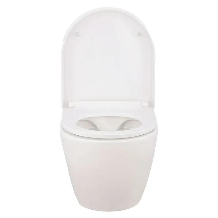 Calmwaters Wand-WC-Set Spülrandloses Raumspar-WC - Spülrandlos, Ohne Spezialglasur, Spülform: Tief, WC Abgang: Waagerecht, Weiß - Nahaufnahme einer modernen, weißen Wand-Toilette mit leicht geöffnetem Deckel, ideal für stilvolle Badezimmerdesigns.