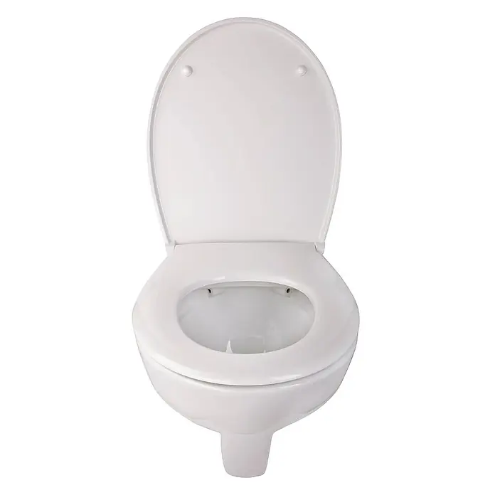 Calmwaters Wand-WC-Set Spülrandlos mit Erhöhung - Spülrandlos, Ohne Spezialglasur, Spülform: Tief, WC Abgang: Waagerecht, Weiß - Das Bild zeigt eine hochauflösende Aufnahme einer strahlend weißen Toilette mit geöffnetem Deckel, die einen sauberen und hygienischen Eindruck vermittelt.