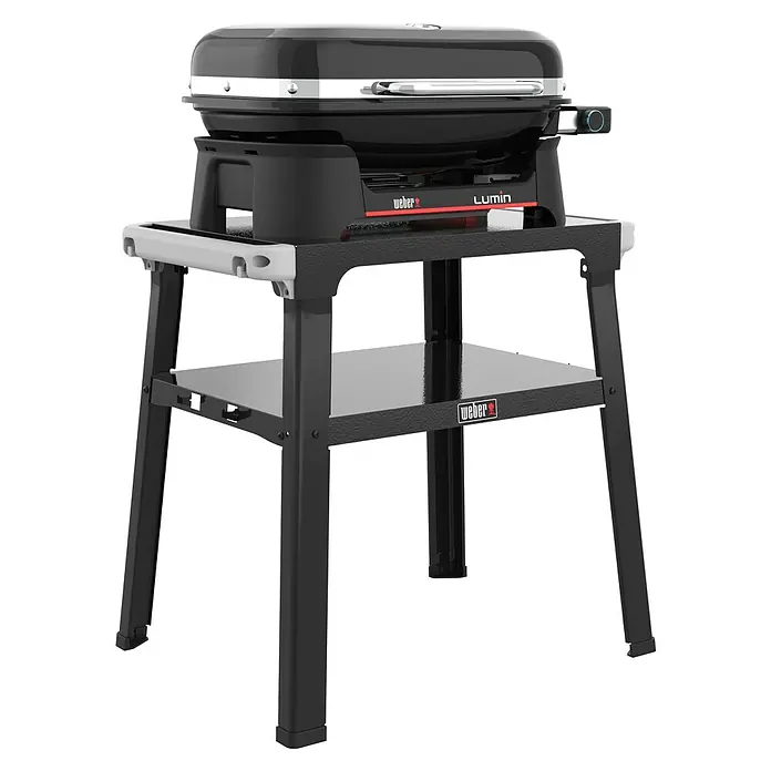 Weber Elektrogrill Lumin mit Grilltisch - Grillfläche (B x T): 49 x 33 cm, 2,2 kW - Weber Lumin Elektrogrill auf einem Ständer, perfekt für stilvolles Grillen mit urbanem Flair und hervorragender Leistung.