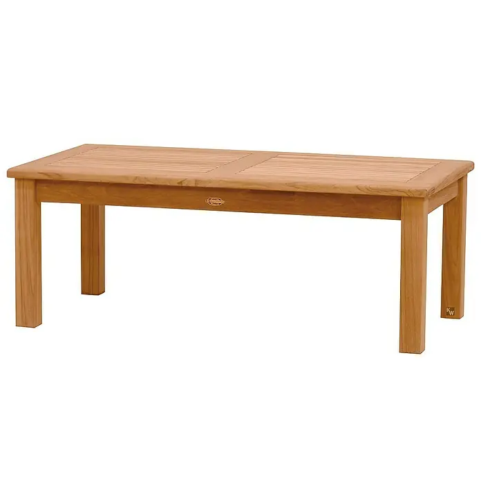Kai Wiechmann Garten-Beistelltisch - Teakholz, Rechteckig, Naturbelassen - Bild einer rechteckigen Holzbank mit Lattenrost-Sitzfläche und vier stabilen Beinen. Das Holz hat eine warme, natürliche Farbe.