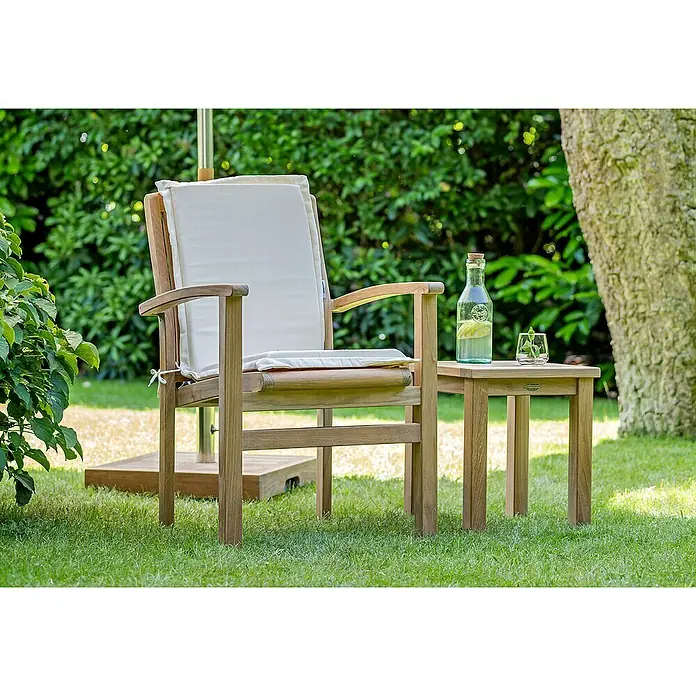 Kai Wiechmann Sitzauflage - Stapelstuhl, L x B x H: 93 x 40 x 4 cm, Polyacryl, Anthrazit - Einladender Gartenstuhl mit bequemen Polstern und einem stilvollen Beistelltisch, ideal für entspannte Stunden im Freien.