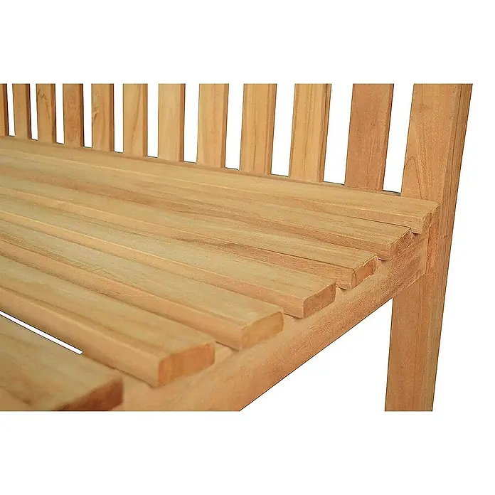 Kai Wiechmann Gartenbank - B x T x H: 150 x 57 x 92 cm, Teak, Naturbelassen - Nahaufnahme einer Gartenbank aus Teakholz mit Lattenrost-Sitzfläche und Rückenlehne, ideal für den Außenbereich.