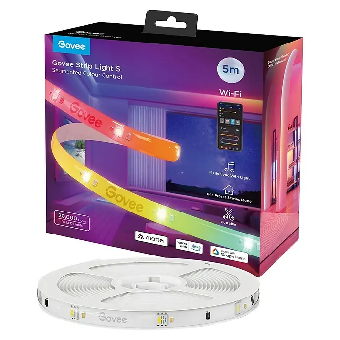 Govee LED-Stripes Light S - 5 m, RGBW, Matter - Das Bild zeigt eine Govee Strip Light S LED-Leiste mit segmentierter Farbsteuerung, die 5 Meter lang ist und über WLAN gesteuert wird.