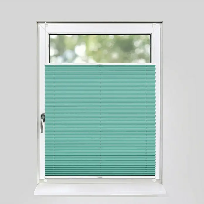 Deco-Raum Plissee ohne Bohren Basic - B x H: 95 x 210 cm, Türkis - Nahaufnahme eines Fensters mit einem stilvollen, mintgrünen Plissee-Rollo, das für Privatsphäre und modernes Design sorgt.