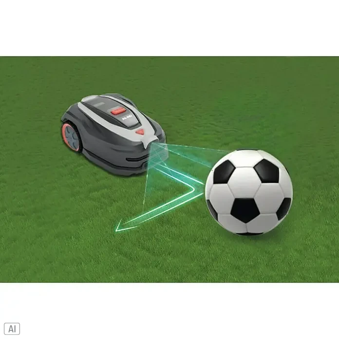 AL-KO 18V/36V Mähroboter Robolinho 500 Vision - 500 m², Schnittbreite: 20 cm, Kamera-gestützte Navigation - Das Bild zeigt einen Mähroboter, der mit Laserstrahlen einen Fußball anvisiert, auf einem grünen Rasen.