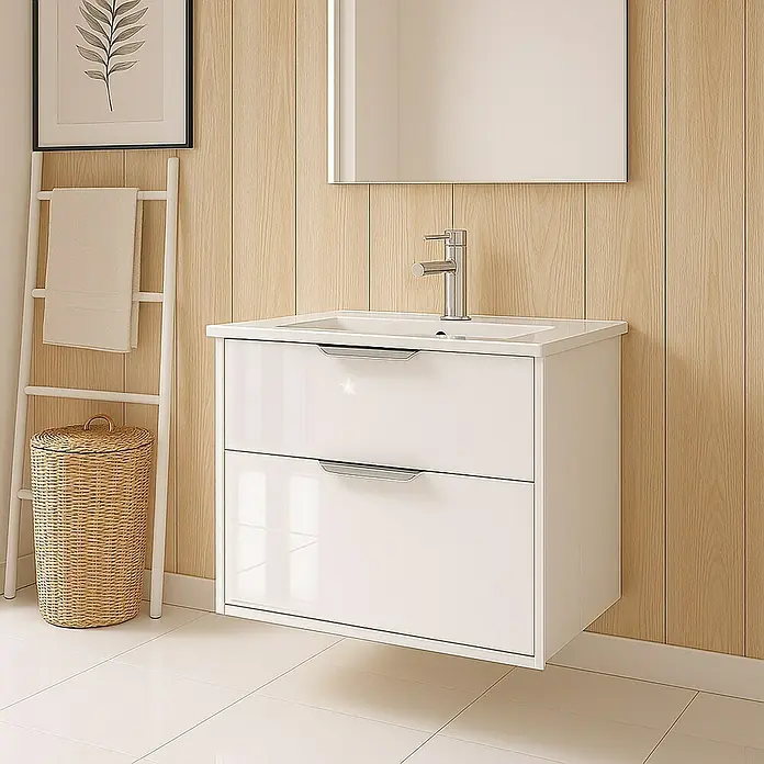 Outlets Bath Waschbeckenunterschrank Triana - Weiß, 60 x 38 x 56 cm, Farbe Griff: Chrom, Hochglänzend - Ein modernes Badezimmerwaschbecken mit zwei Schubladen in glänzendem Weiß und einem schlichten Chromhahn.