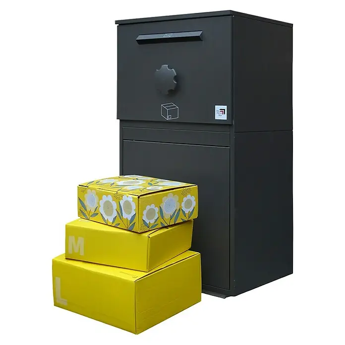 My Parcel Box Paketbox - L x B x H: 48 x 60 x 110 mm, Grau, Stahl, Fassungsvermögen: 62 l - Paketbox mit gelben Kartons. Die Box ist dunkelgrau und hat ein Fach für Pakete verschiedener Größen.