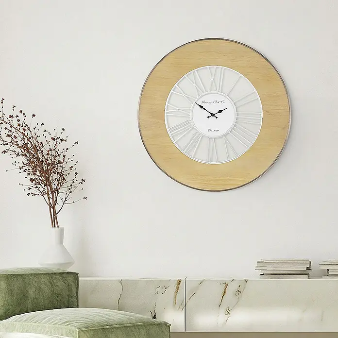 Womo_Design Wanduhr Natur mit römische Ziffern ohne Tickgeräusche handgefertigt Hängeuhr - Durchmesser: 85 cm, Braun, Weiß, Bronze, Antik/Vintage/Retro - Wanduhr mit Holzrahmen und römischen Ziffern für ein elegantes Ambiente im Wohnraum.