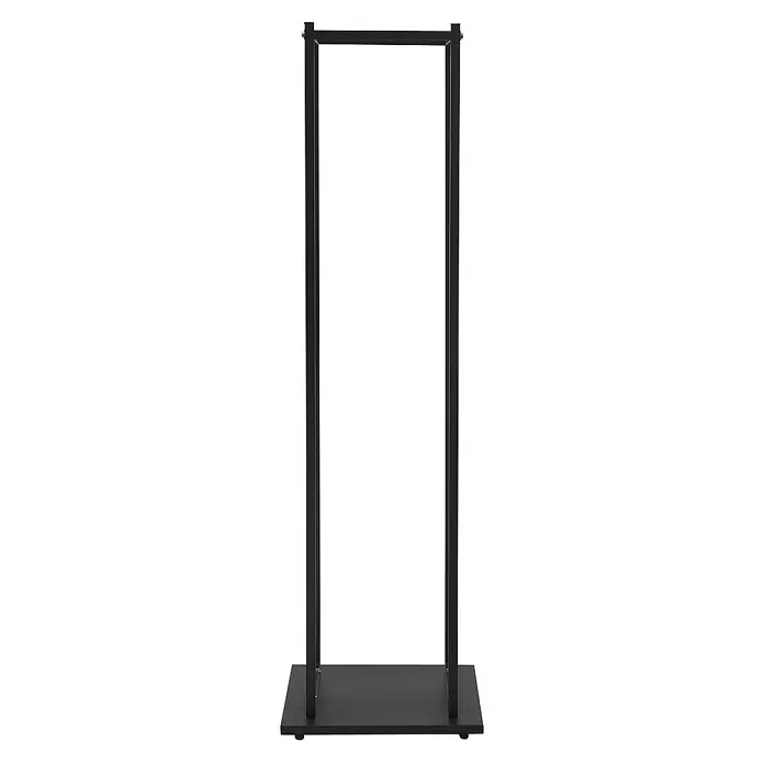 ML-Design Kaminholzregal Brennholz Säule zum Lagern für Kantholz aus pulverbeschichtetem Stahl -  - Eine schlichte, schwarze Garderobenständer-Konstruktion aus Metall, ideal für minimalistische Einrichtungen und platzsparende Lösungen.