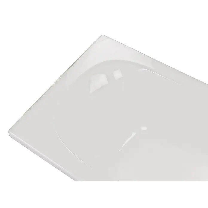 Calmwaters Badewanne Original - Sanitäracryl, Weiß - Nahaufnahme einer weißen Badewanne, die die glatte Oberfläche und das minimalistische Design des Sanitärartikels hervorhebt.