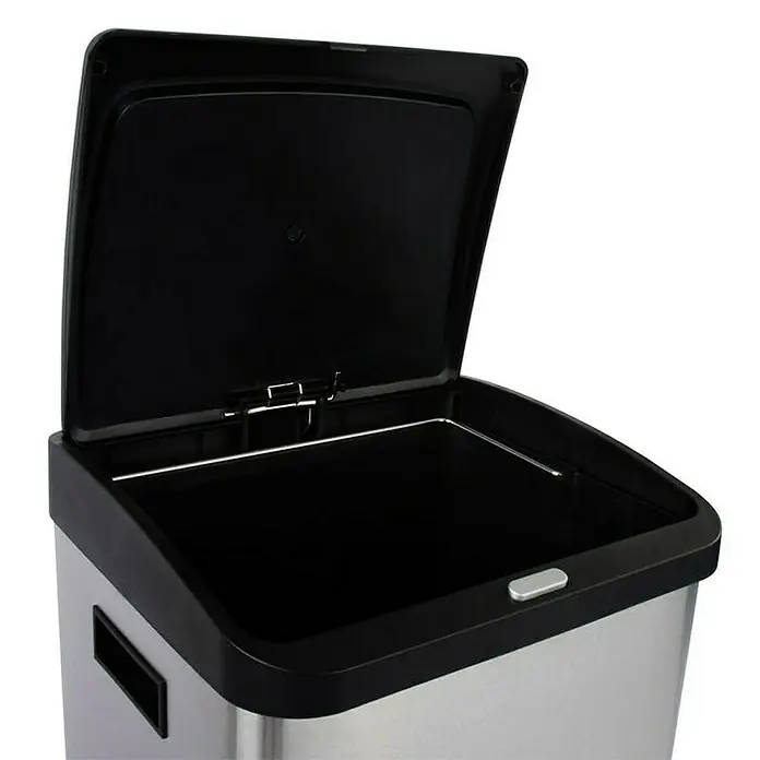 Floordirekt Standard Mülleimer Dylan 2 Kammern 34 L - 34 l, Edelstahl, Silber - Bild eines silberfarbenen Abfalleimers mit offenem, schwarzem Deckel, der den Innenraum zeigt.