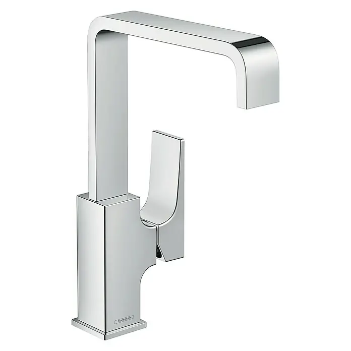 Hansgrohe Metropol Waschtischarmatur 230 - Chrom, Glänzend - Nahaufnahme eines modernen, glänzenden, verchromten Wasserhahns von Hansgrohe mit eckigem Design und minimalistischer Formgebung.