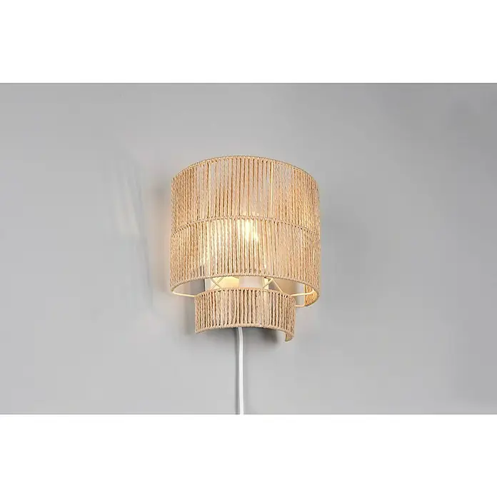 Trio Lighting Aplique de pared Satna - 25 W, L x An x Al: 14 x 24,5 x 24,5 cm, Marrón, E27 - Lámpara de pared con pantalla de fibra natural de dos niveles, emitiendo una luz suave, perfecta para crear un ambiente acogedor.\n