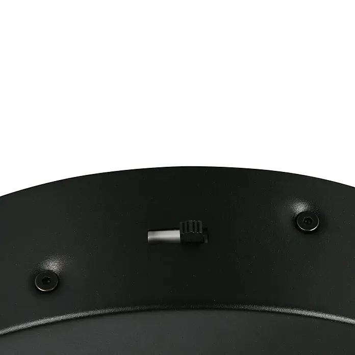 Trio Leuchten LED-Deckenleuchte rund Amador - 34 W, Ø x H: 45 x 18 cm, Schwarz, Warmweiß - Nahaufnahme der Unterseite einer schwarzen Lampe mit Einstellknopf und Schrauben, die eine einfache Handhabung und Montage ermöglicht.