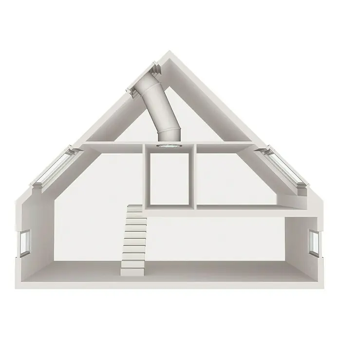 Velux Tageslicht-Spot TWR OK14 SDOW1 - Dachneigung: 15 ° - 60 ° - Dachboden-Querschnitt mit Treppe, Dachfenstern und einem Rohr, das Licht hereinlässt. Helle, offene Raumgestaltung mit viel Tageslicht.