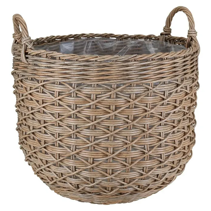 A.H.G. Pflanzkorb Curacao - Außenmaß (Ø x H): 38 x 29 cm, Kunststoff, Braun - Nahaufnahme eines Korbes aus Rattan mit Griffen und einem Kunststoffeinsatz, ideal zur Aufbewahrung oder als Übertopf.
