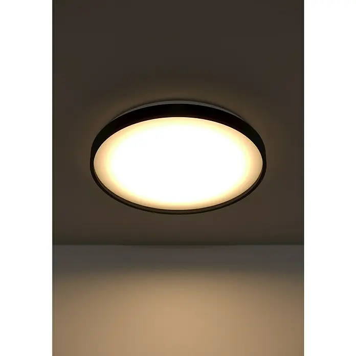 Eglo LED-Deckenleuchte rund Mozoncillo-Z - 34 W, Ø x H: 48,4 x 6,5 cm, Schwarz, Weiß, RGBW - Nahaufnahme einer runden, modernen Deckenleuchte mit schwarzem Rand, die helles, diffuses Licht in einem Raum ausstrahlt.