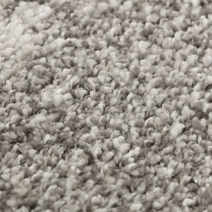Dekoria Flachgewebeteppich - grau, creme, 170 x 120 cm - Detailaufnahme eines weichen, grauen Teppichs. Die Textur ist flauschig und lädt zum Berühren ein. Perfekt für ein gemütliches Zuhause.