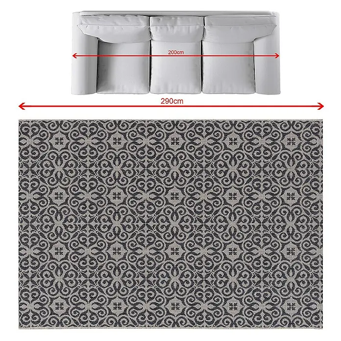 Dekoria Flachgewebeteppich - grau, beige - Abbildung zeigt ein graues Sofa und einen Teppich mit floralem Muster, inklusive Maßangaben.